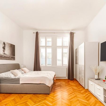 City Apartment With Netflix, Central And Near Metro, 12 Viena Exterior foto