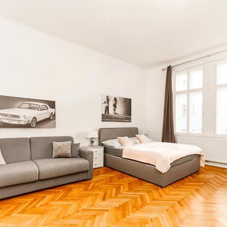 City Apartment With Netflix, Central And Near Metro, 12 Viena Exterior foto